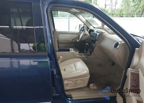 2008 Ford Explorer Eddie Bauer из США, поврежденный, VIN 1FMEU64E88UA57940